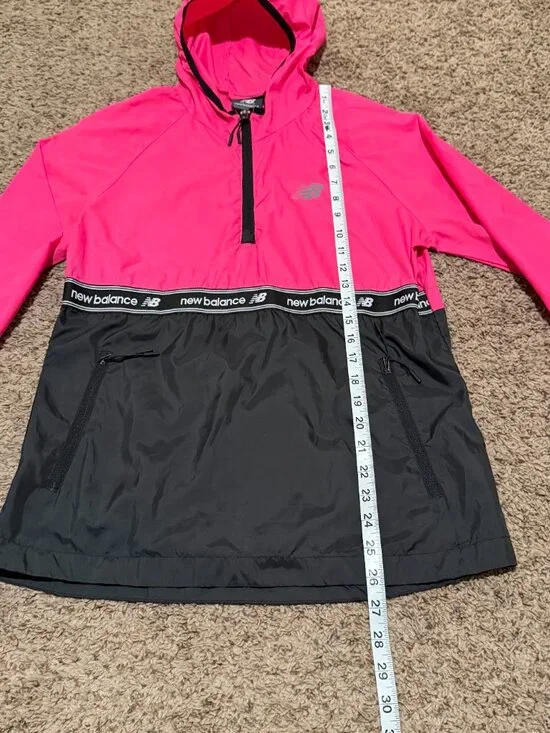 NB New Balance Pink & Black Colorblock Hooded Pullover Windbreaker Size Medium - Picture 12 of 12